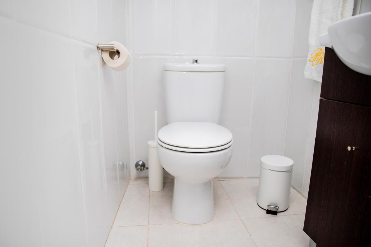 Posh Residences 吉马良斯 外观 照片